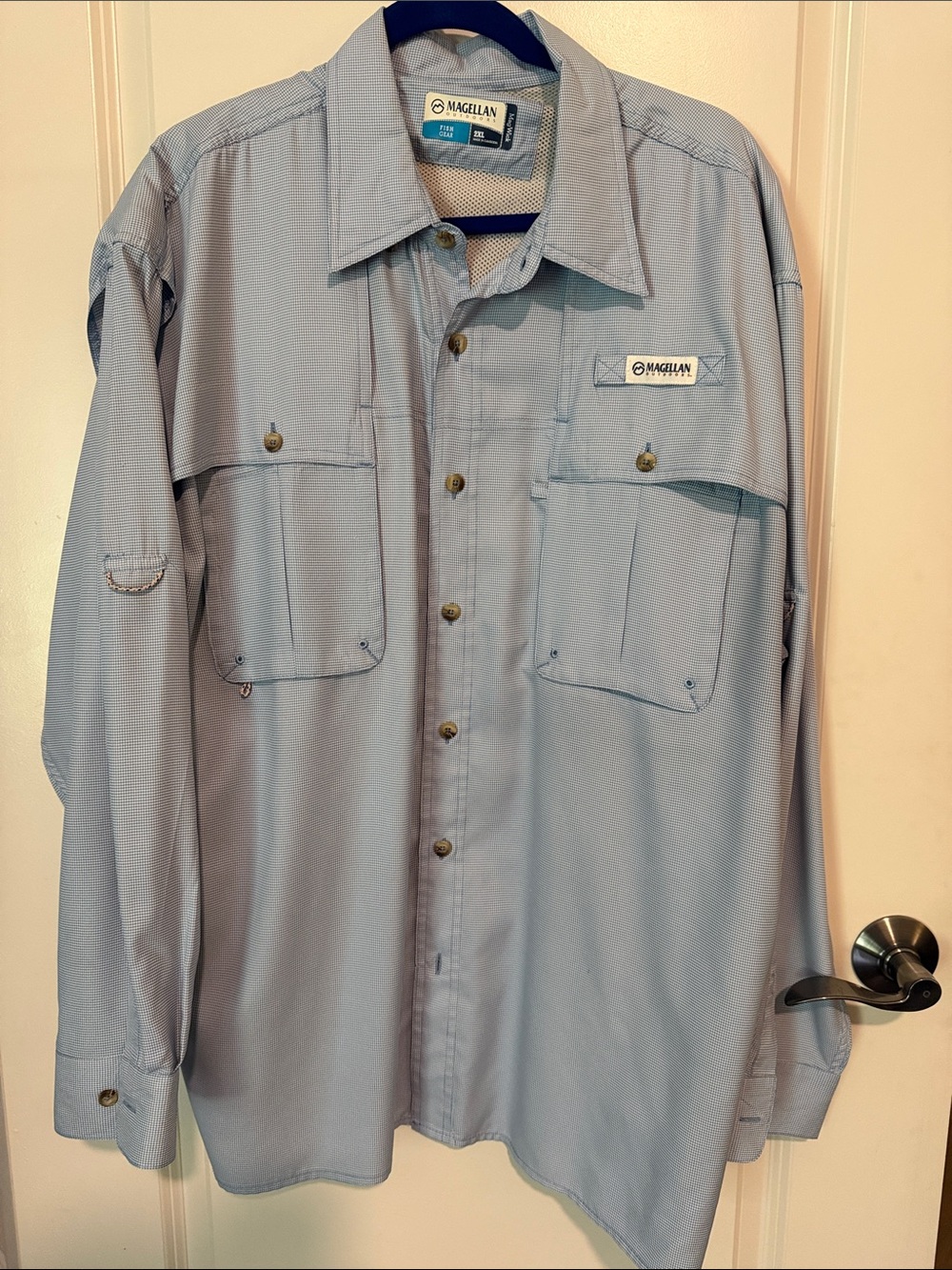 Magellan Outdoors blue checkered long sleeve fishing shirt